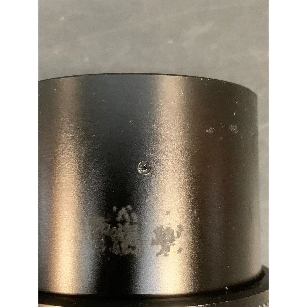 Vivitar 75-205mm 1: 3.8 MC Macro Focusing Zoom 62mm Lens + Skylight Filter